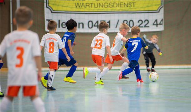 Für Eltern und Großeltern steht der Höhepunkt des diesjährigen Elbe-Weser-Cups a...