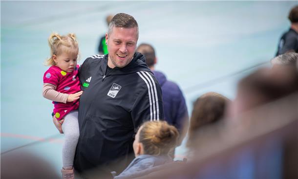 Für Eltern und Großeltern steht der Höhepunkt des diesjährigen Elbe-Weser-Cups a...