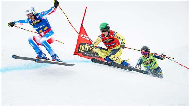 Skicrosser Wilmsmann verpasst Sieg im Gesamtweltcup Für Florian Wilmsmann (Mitte) hat es nicht gereicht in Idre Fjäll.