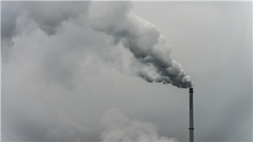 Für Industrieanlagen könnten EU-weit bald neue Schadstoffregeln gelten.