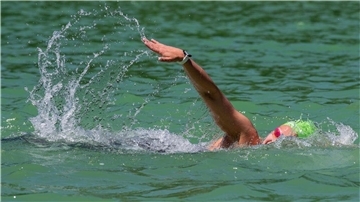 Für Yara Hierath aus Bremerhaven läuft es in den USA. Sie studiert und feiert noch immer Schwimm-Erfolge. 