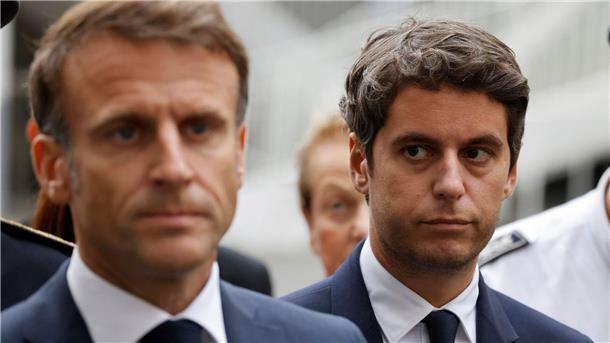 Attal: Frankreich vor historischer Richtungsentscheidung Gabriel Attal (r.) und Frankreichs Präsident Emmanuel Macron.