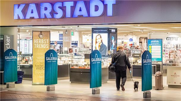Galeria Karstadt Kaufhof will seine Bremerhavener Filiale im Januar schließen. Wie es weitergeht mit der Immobilie, ist noch offen.