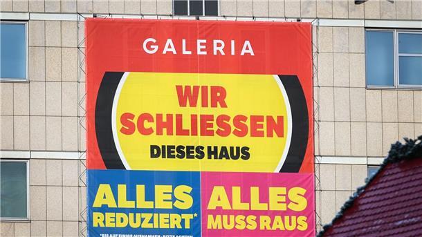 Wie geht es weiter mit Galeria Karstadt Kaufhof? Galeria Kaufhof in Halle schließt zum Jahresende.