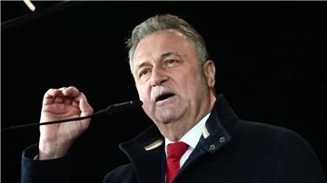 GDL-Vorsitzender Claus Weselsky bei der Kundgebung in Stuttgart.