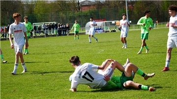 Gegen den VfL Wolfsburg hatte sich der JFV Bremerhaven beim 0:4 mit Collin Behlmer nach Kräften gewehrt.