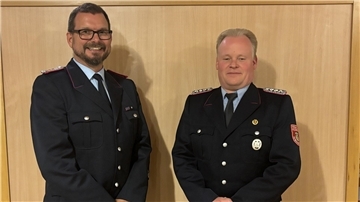 Gemeindebrandmeister Torben Henning (links) und sein neuer Stellvertreter Jörg Dreyer.