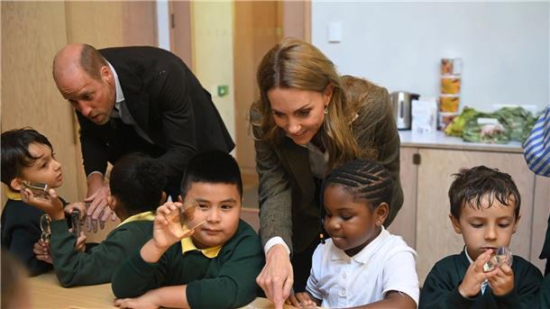 Gemeinsam mit Prinz William besuchte Kate eine Schulklasse im Natural History Museum.