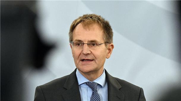 Generalbundesanwalt Peter Frank ist zum Nachfolger von Peter Müller als Richter ans Bundesverfassungsgericht in Karlsruhe gwählt worden.