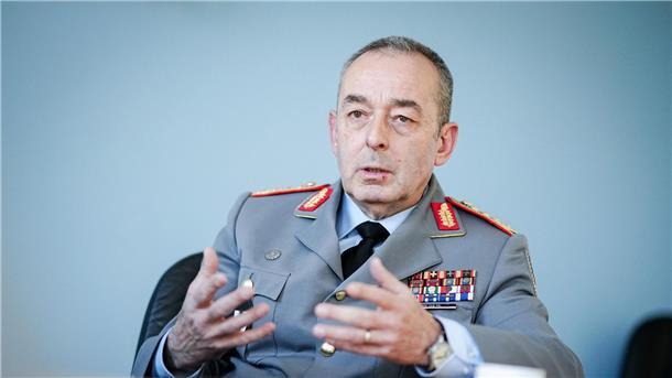 Generalinspekteur Breuer fordert Aufbau von Raketenabwehr Generalinspekteur Carsten Breuer empfiehlt eine Angriffsabwehrlösung im Nato-Verbund.
