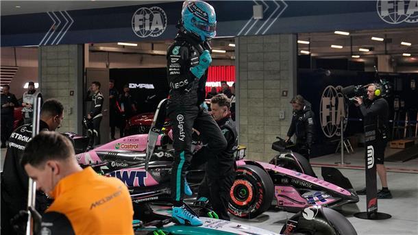 Vorteil Verstappen: In Las-Vegas-Quali schneller als Norris George Russell freute sich über die vierte Pole Position seiner Karriere.