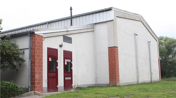 Die offene Ganztagsschule kommt in Beverstedt, Bokel und Lunestedt  Weißes Haus mit dunkelroten Türen