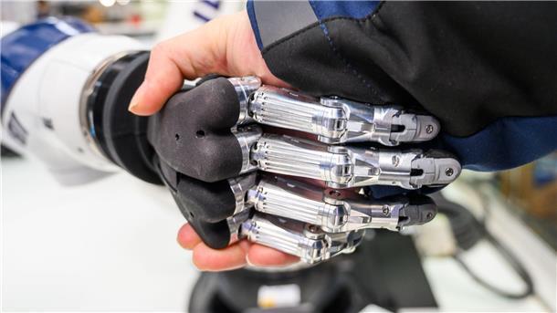 Weniger angehende Ingenieure - Stiftung besorgt Gerade in wirtschaftlich schwierigen Zeiten braucht es Innovationen, sagt die Stiftung Niedersachsenmetall. (Symbolbild)