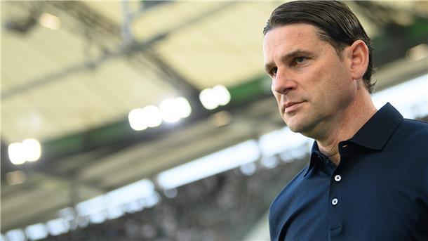 Gerardo Seoane muss in Gladbach eine bessere Platzierung als Rang 14 erreichen.