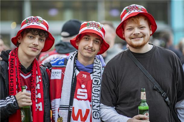 Gesichter, die vom Spiel erzählen.
