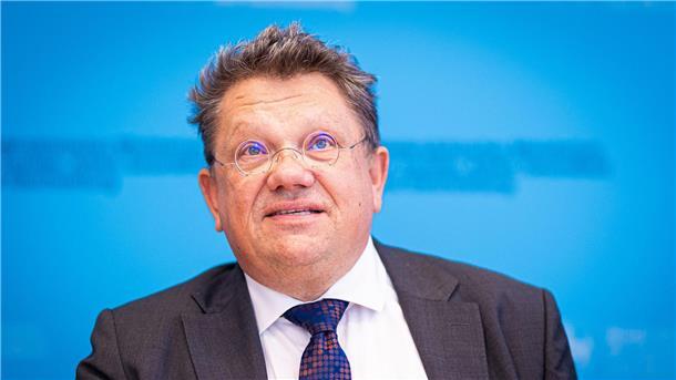 Weniger Bewerber für Landarzt-Studium Gesundheitsminister Philippi setzt große Hoffnungen in die Quote. (Archivbild)