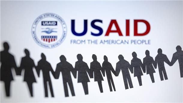 Richter stoppt vorerst Freistellung von USAID-Mitarbeitern Gewerkschaften klagen gegen die Pläne Trumps. (Archivbild)