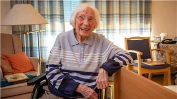 Gisela Maiwald feiert ihren 102. Geburtstag.