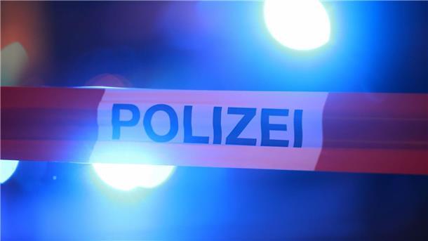Gleich 18 Mal rückten die Ermittler zu Razzien aus. (Archifoto)