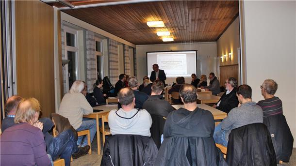 Planungen für Radweg an der Kreisstraße 48 sind auf gutem Kurs  Anliegerversammlung im Gemeindehaus Uthlede
