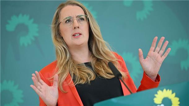 Grünen-Fraktionschefin Katharina Dröge wünscht sich in Sachen Erbschafts- und Schenkungssteuer eine „Aussage der CDU und von Jens Spahn, ob jetzt konkret gehandelt werden sollte“. (Archivbild)