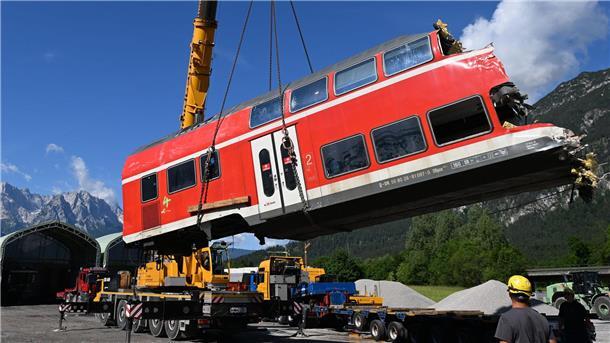 Prozess um tödliches Zugunglück von Garmisch gestartet Grund für das Unglück waren wohl beschädigte Betonschwellen. (Archivbild)