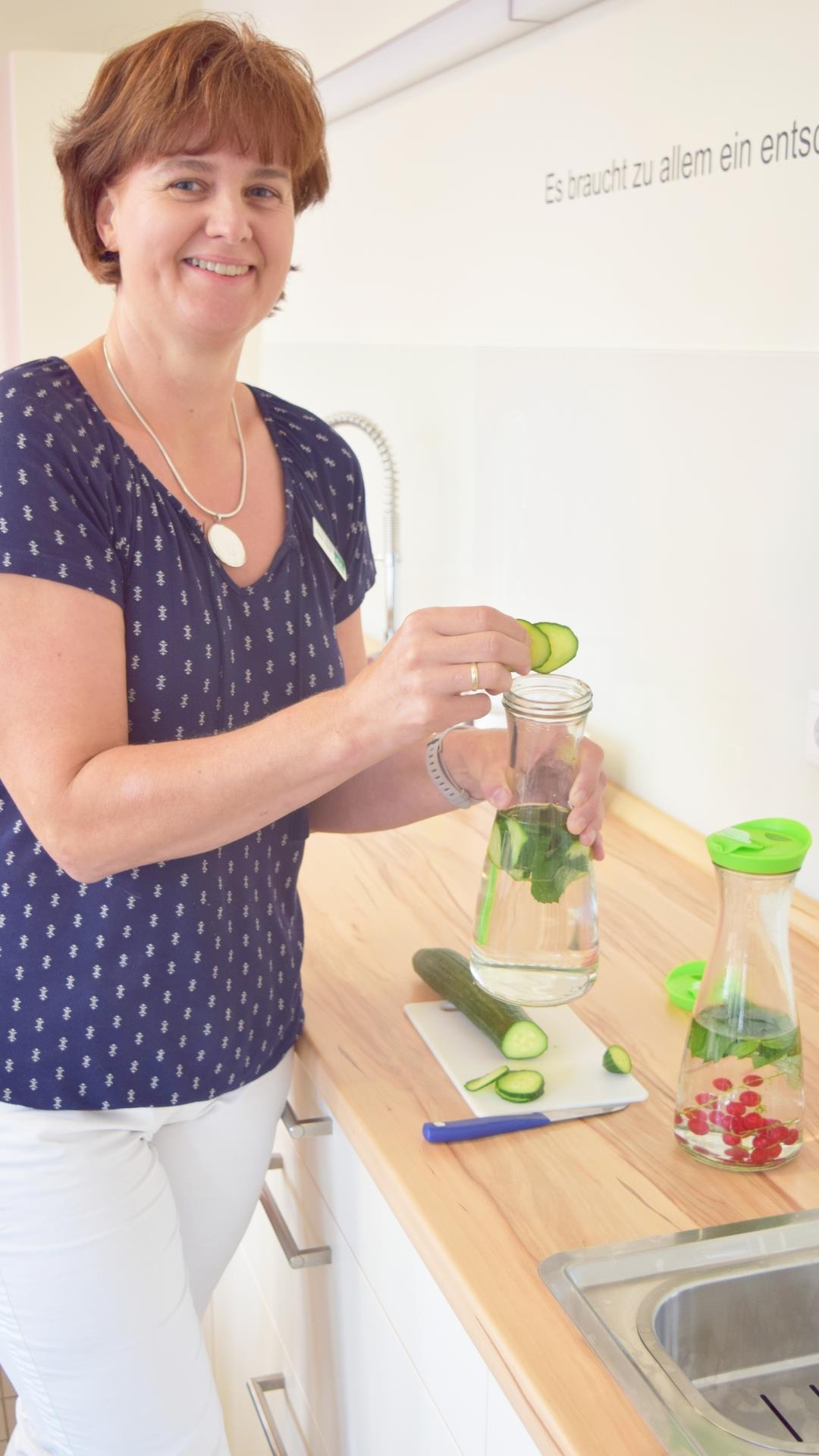 Gurke, Minze, Beeren – Diana Haack zeigt, wie gesunde Getränke aussehen können.