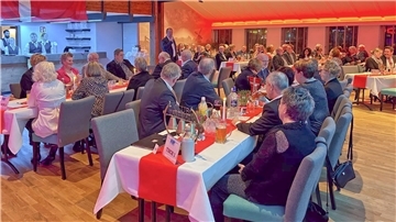 Gut 70 Mitglieder und Gäste des Club Dänemark genossen am vergangenen Sonnabend einen unterhaltsamen Abend mit Musik, Tanz und guten Gesprächen.