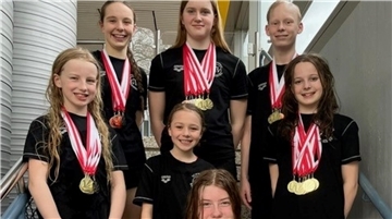 Schwimmerinnen und Schwimmer vom GTV Bremerhaven