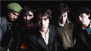 Haben mit „Forgiveness is Yours“ ein neues Album veröffentlicht: die Band Fat White Family.