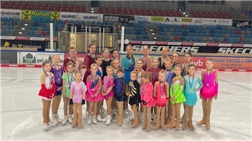 Eiskunstläuferinnen vom Schlittschuhclub Bremerhaven
