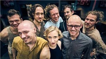 Haben sich in Bremerhaven angesagt: die Musiker von Skalinka
