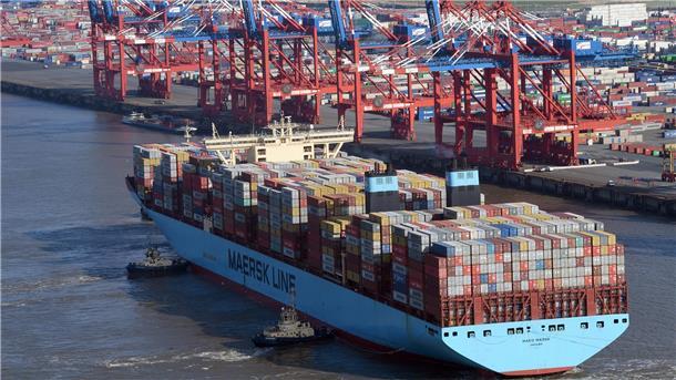 Häfen wie Rotterdam und Antwerpen haben in den vergangenen Jahren beim Containerumschlag kräftig zugelegt. Bremerhaven hatte hingegen Verluste zu beklagen.