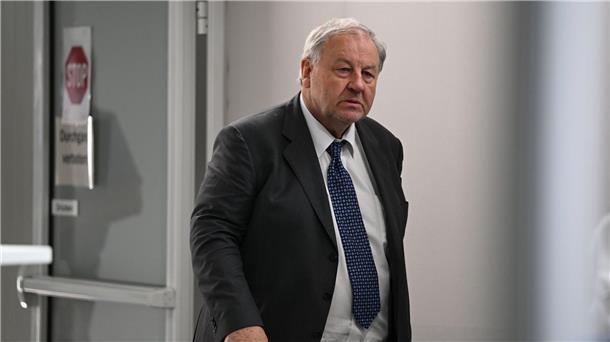 Cum-Ex-Architekt Hanno Berger will vor Bundesgerichtshof Hanno Berger geht in Revision.