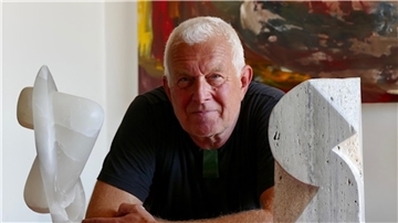 Das Foto zeigt Hans Urbig. 