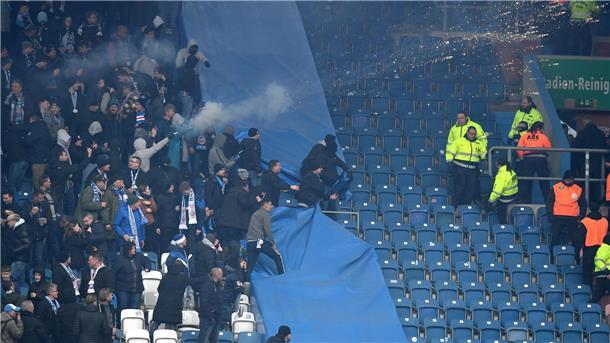 „Kotzt uns an“: Hansa zieht nach Fan-Randale Konsequenzen Hansa Rostock hat genug von den Ausschreitungen der eigenen Fans.