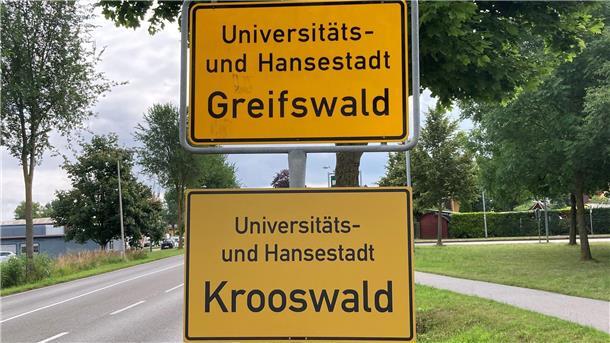 Ehrung in „Krooswald“: Verdienstorden für Toni Kroos Hansestadt Kroos- und Greifswald.