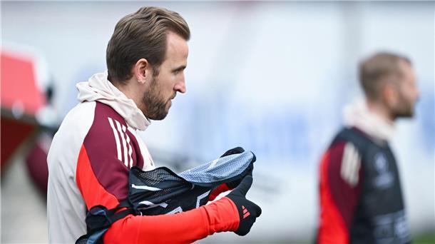 Bayerns Ehrenrunde auf Achtelfinal-Weg - „Krasse Atmosphäre“ Harry Kane kehrt auf „seine“ Insel zurück.