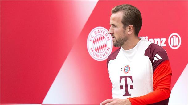 Kompany plant mit Kane - Gnabry: „Hütte wird brennen“ Harry Kane reiste mit nach Birmingham.