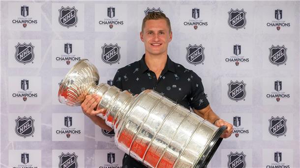 NHL startet in Olympia-Saison: Große Vorfreude bei Draisaitl Hat den Stanley Cup bereits gewonnen: Nico Sturm.