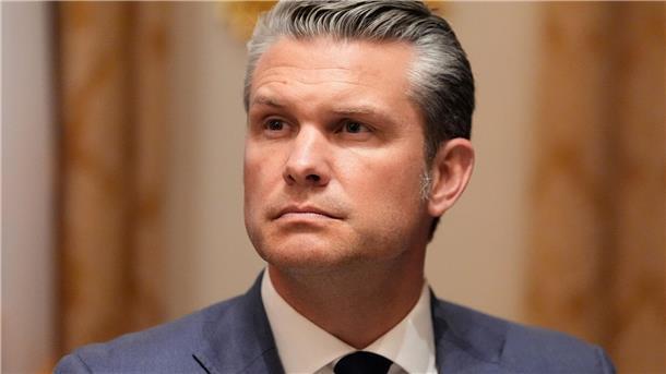 Hegseth: 14 Tote bei drei US-Angriffen im Pazifik Hegseth nennt sich seit längerer Zeit Kriegsminister. (Archivbild)