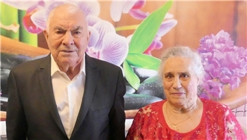 Helene und Heinrich Stapert feiern heute ihre Eiserne Hochzeit.