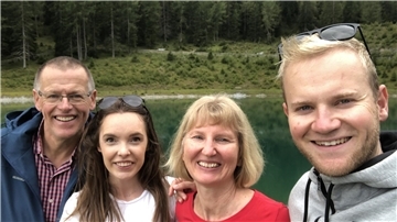 Helmut, Martha, Ute und Julian (von links) im Stubaital, Österreich.