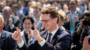 Hendrik Wüst (CDU) wird als Vorsitzender der NRW-CDU beim Landesparteitag wiedergewählt.