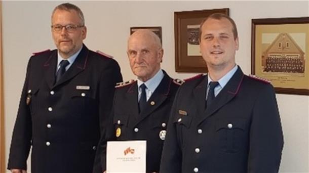 Henrik Peters (von links), Herbert Hildebrand und Dominik Jacobs.