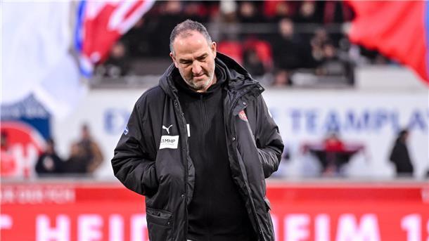 Ende des Hypes: Ungewohnte Sorgen in Heidenheim Herausfordernde Zeiten: Trainer Frank Schmidt und Heidenheim kämpfen gegen die Krise.