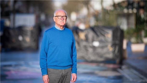  Herrenbekleidungs-Experte Claus von der Heide geht in den Ruhestand, sein Geschäft wird von einem neuen Inhaber weitergeführt. 