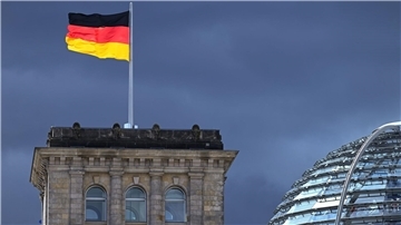 Heute ist das Reichstagsgebäude in Berlin Sitz des Bundestags.