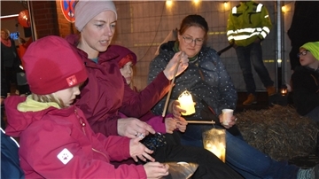 Das Foto zeigt die Damen vom Organisationsteam