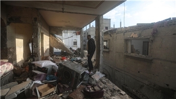 Hilfsorganisationen sprechen im Gazastreifen von einer drohenden Hungersnot, Südafrika gar von Genozid.